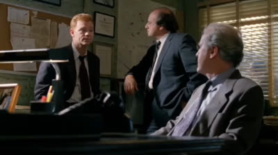 NYPD Blue - saison 01 - épisode 18