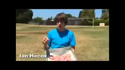Messup of Food Battle 2006 [2SPkG9w6YrQ]